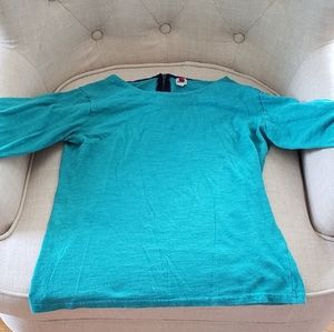 Teal top
